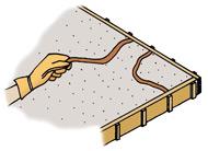Utilisez un tuyau de cuivre 1/2 ou 3/4 pouces qui est légèrement courbée pour créer un modèle de dalle.